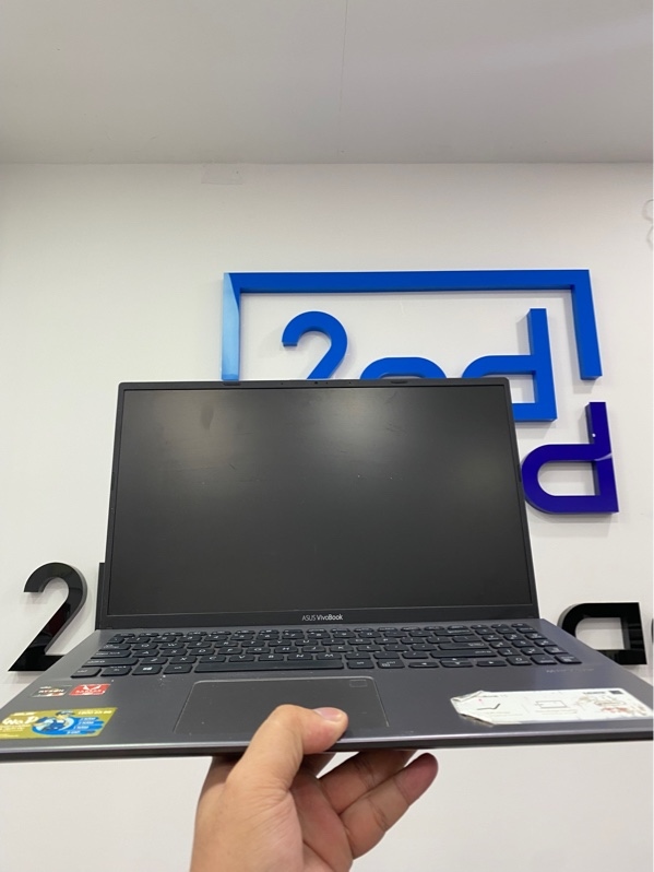 Laptop Vivobook Asus X512DA - Ryzen 5 3500U - 8/512GB - Pin: 56% - Màu đen - Ngoại hình: 96% - Cấn trầy góc, loa rè, màn ám hồng, in phím,đen góc, mất mic , phản quang - Kèm sạc