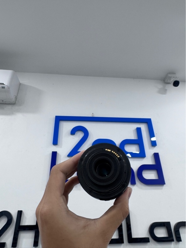 Lens 18-55mm, 3.5-5.6 - Màu đen - Ngoại hình 98% - Body