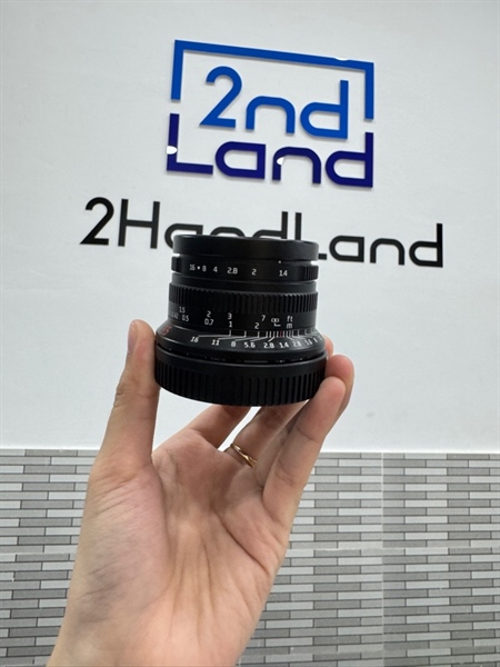 Lens 7 Artisans 35mm F1.4 - Ngàm Canon RF - Màu đen - Ngoại hình 98% - Box