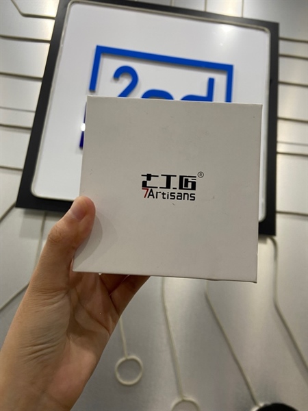 Lens 7Artisans 35mm 1:1.4 for sony E (e-mount) - Màu đen - Ngoại hình: 98% - Kèm Box 3