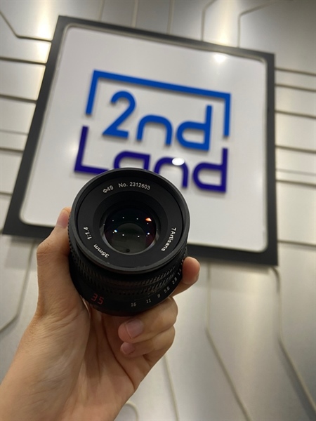 Lens 7Artisans 35mm 1:1.4 - Màu đen - Ngoại hình: 98% - FullBox 2