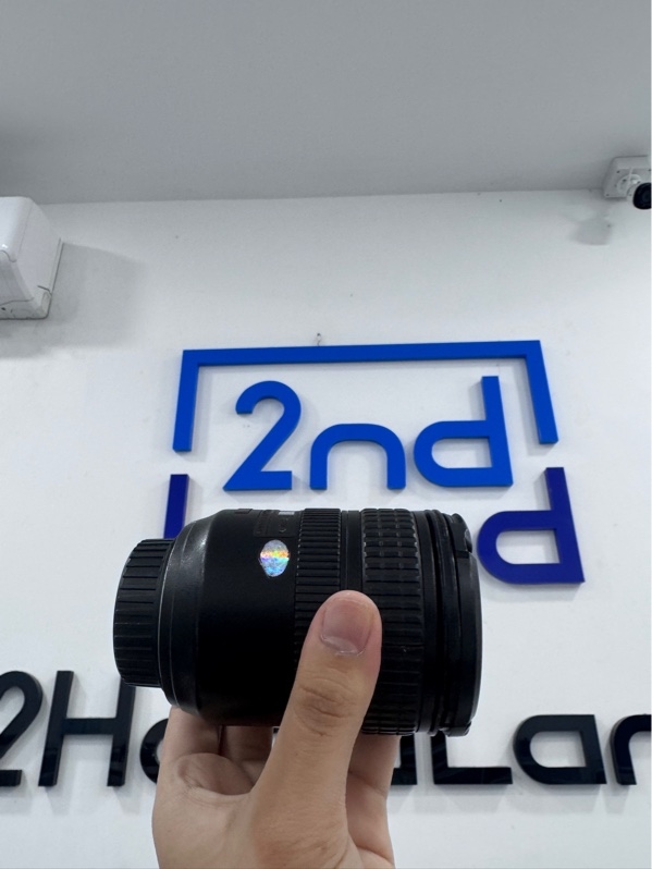 Lens AF-S Nikkor ED 24-120mm f3.5-5.6 G VR - Ngoại hình 96% - Vòng nhựa ngoài bể, ống lens nứt, vòng nhựa trên vòng zoom rách, lens mốc, rễ tre nhiều lớp, nhiều lớp kính trong bị tróc lớp nano - Body