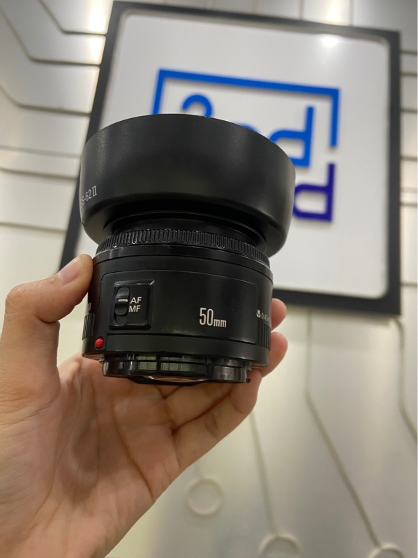 Lens Canon 50mm F1.8/ii - Màu đen - Ngoại hình: 97% - Kính trầy - Body