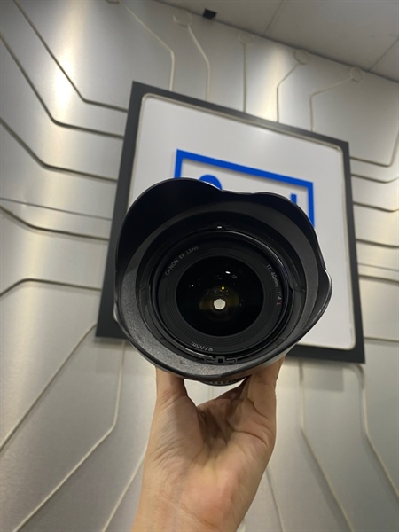 Lens Canon EF 17-40mm 1:4 L USM - Màu đen - Ngoại hình: 98% - Bụi rễ cây nhiều - Body