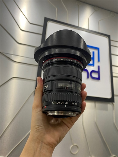 Lens Canon EF 17-40mm 1:4 L USM - Màu đen - Ngoại hình: 98% - Bụi rễ cây nhiều - Body 1