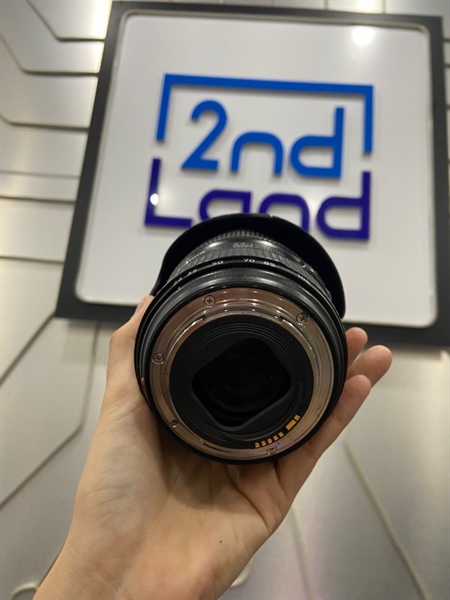 Lens Canon EF 24-105mm 1:4 L IS II USM - Màu đen - Ngoại hình: 98% - Bụi trong nhẹ - Body 2