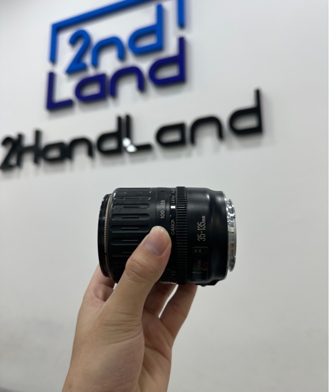 Lens Canon EF 35-135mm f/4-5.6 USM - Màu đen - Ngoại hình 97% - Trầy xước, lens trầy, vòng zoom hơi cứng. - Body