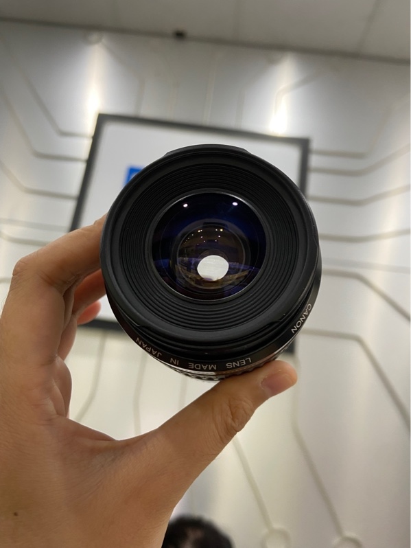 Lens Canon EF 35-80mm - 1:4-5.6 - Màu đen - Ngoại hình: 98% - bụi li ti nhiều - Body