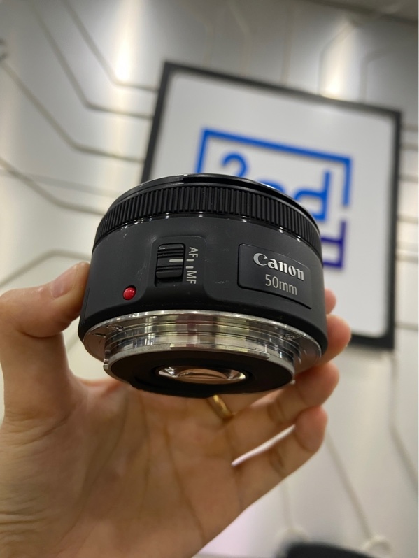 Lens Canon EF - 50mm , 1:1.8 STM - Màu đen - Ngoại hình: 98% - Bụi - Body