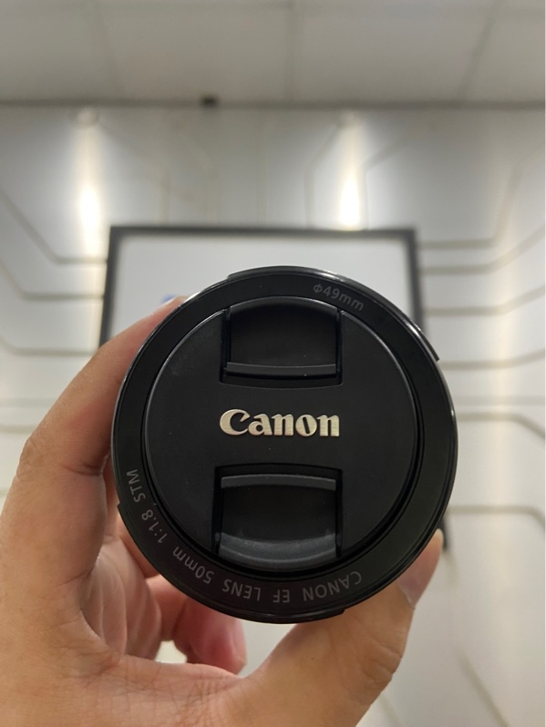 Lens Canon EF 50mm 1.8 STM - Màu đen - Ngoại hình: 98% - Đủ cap - Body