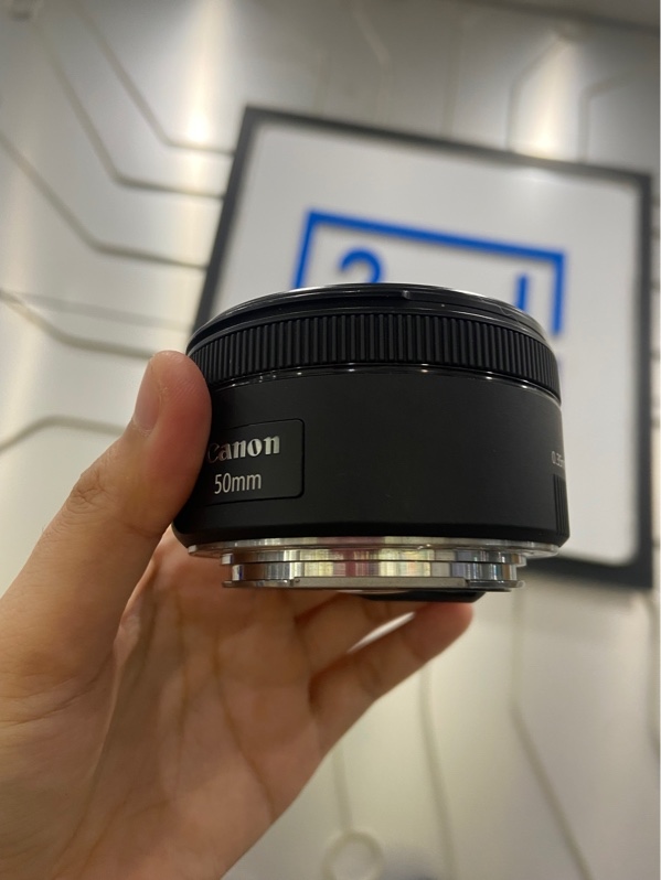 Lens Canon EF 50mm f/1.8 STM - Màu đen - Ngoại hình: 97.5% - Body