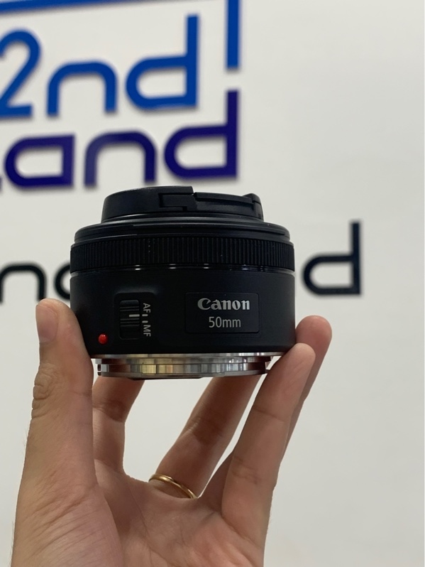 Lens Canon EF 50mm - f/1.8 stm - Màu đen - Ngoại hình: 98% - Bụi trong nhẹ, thiếu nắp - Box