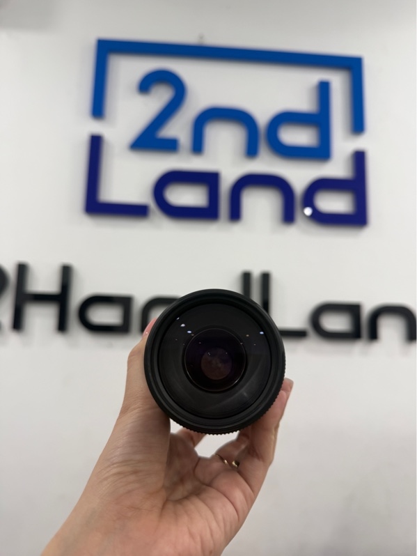 Lens Canon EF 75-300mm 1:4-5.6 III - Màu đen - Ngoại hình 98% - lens bạc màu - Kèm 2 cap