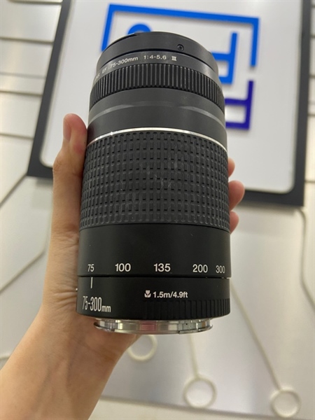 Lens Canon EF 75-300mm 1:4-5.6 - Màu đen - Ngoại hình: 98% - Mốc nhẹ - Body 1
