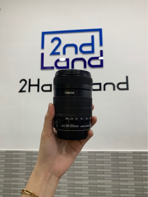 Lens Canon EF S 18-135mm 1:3.5-5.6 IS - Màu đen - Ngoại hình: 97% - Body