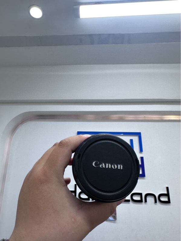 Lens Canon EF-S 18-135mm f/3.5-5.6 IS STM - Màu đen - Ngoại hình 97% - xước kính nhẹ, bụi trong - Body