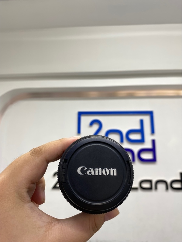 Lens Canon EF-S 18-55mm 1:4-5.6 is stm - Màu đen - Ngoại hình 98% - Bụi trong - Body