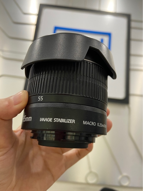 Lens Canon EF-S 18-55mm f/3.5-5.6 IS II - Màu đen - Ngoại hình: 97% - Body