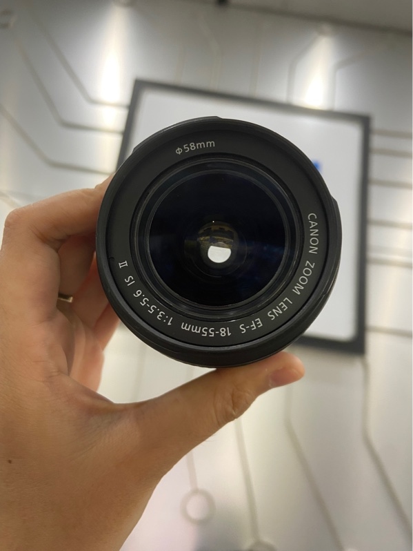 Lens Canon EF-S 18-55mm f/3.5-5.6 IS II - Màu đen - Ngoại hình: 98% - Body