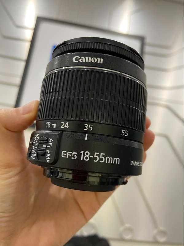 Lens Canon EF-S 18-55mm f/3.5-5.6 IS III - Màu đen - Ngoại hình: 97% - Body