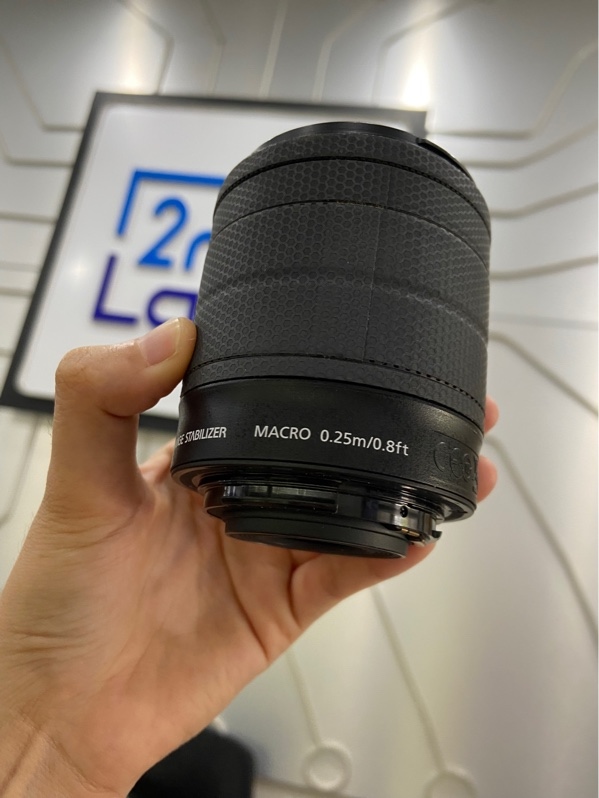 Lens Canon EF-S 18-55mm f/3.5-5.6 IS STM - Màu đen - Ngoại hình: 98% - Body