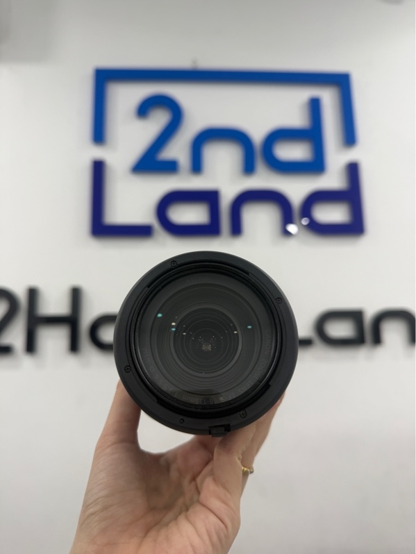 Lens Canon EFS 18-135mm f3.5-5.6 IS Nano USM - Màu đen - Ngoại hình 98% - bụi trong nhẹ - Body