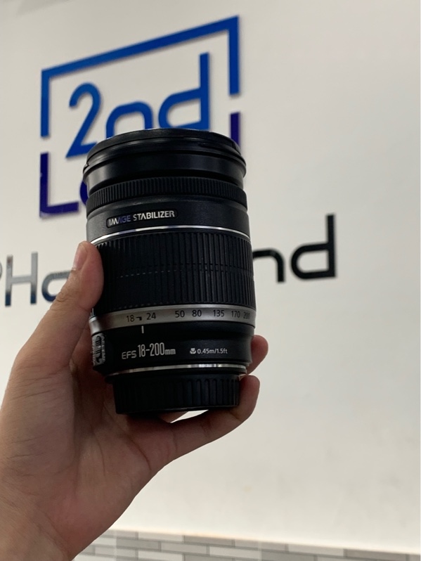 Lens Canon EFS 18-200mm - F3.5-5.6 IS - Màu đen - Ngoại hình: 98% - Body