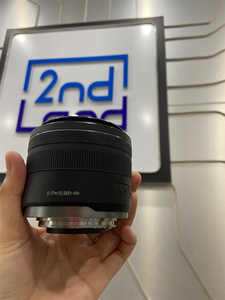 Lens Canon RF 35mm F1.8 Marco IS STM 35, 0.17m/0.56 FT - Màu đen - Ngoại hình: 98% - Body 1
