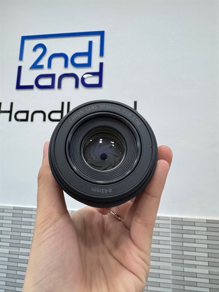 Lens Canon RF 50mm F1.8 - Màu đen - Ngoại hình 98% - Kèm box 2