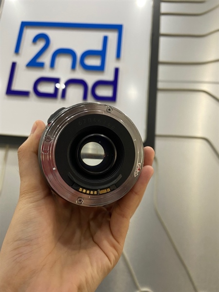 Lens Canon Zoom CF 28-105mm 1:3.5-4.5 Ultra Sonic - Màu đen - Ngoại hình: 98% - Bụi trong + in vân tay - Body 2