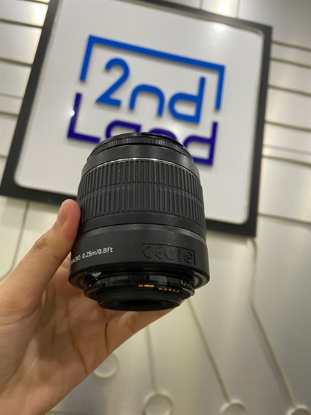 Lens Canon Zoom EF-S 18-55mm 1:3.5-5.6 III - Màu đen - Ngoại hình: 97% - Body 1