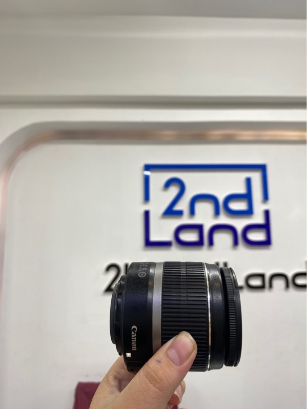 Lens Canon Zoom ef-s 18-55mm 1:3.5-5.6 is - Màu đen - Ngoại hình 97% - Body