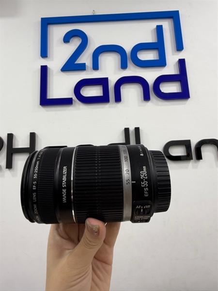 Lens Canon Zoom EF-S 55-250mm 1:4-5.6IS - Màu đen - Ngoại hình 98% - xước - Body 2