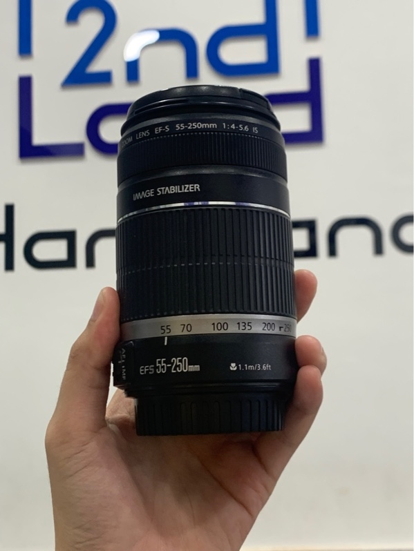 Lens Canon zoom ef-s 55-250mm - Màu đen - Ngoại hình: 97% - Bụi trong nhẹ - Body