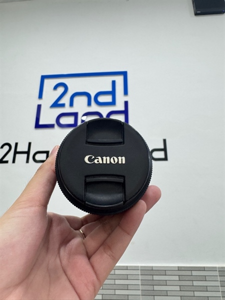 Lens Canon zoom lens EF-S 18-55mm - 1:3.5-5.6 IS STM - Ngoại hình 98%