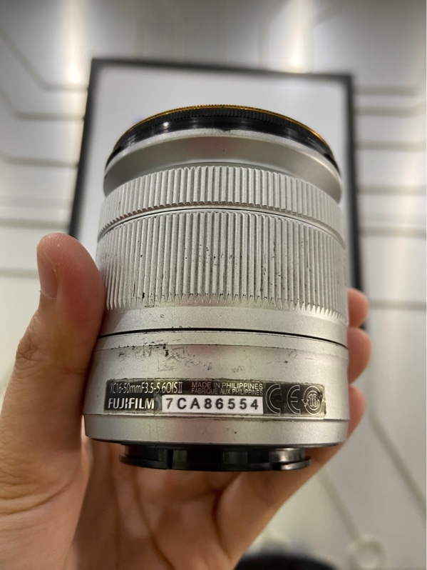 Lens Fujifilm Super EBC XC-16-50mm 1:3.5-5.6 OIS II - Màu bạc - Ngoại hình: 97% - Trầy xước - Body
