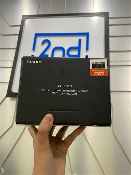 Lens Fujifilm TCL-X100 II Super EBC Equiv 135/50mm - 67mm - Màu bạc - Ngoại hình: 97% - Bụi nhẹ - Kèm Box