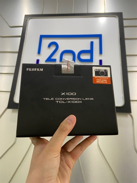 Lens Fujifilm TCL-x100II - Super EBC - Equiv 135/50mm - 67mm - Màu bạc - Ngoại hình: 97% - Bụi nhẹ - Kèm Box