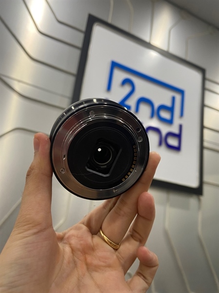 Lens Kit 16-50mm 0.25m/0.82ft-0.30m/0.98ft - E3.5-5.6/PZ 16-50 OSS - Màu đen - Ngoại hình: 97% - Bụi nhẹ - Body 2
