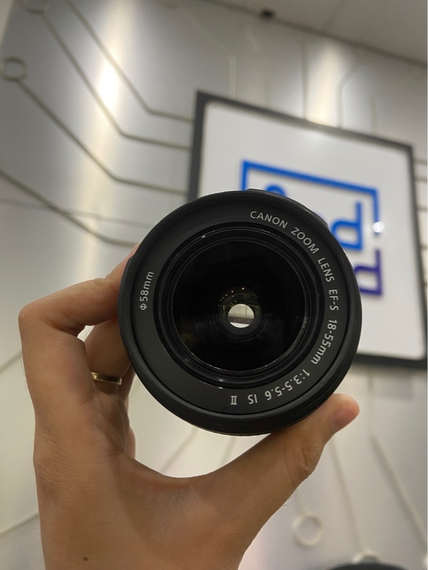 Lens kit EF-S 18-55mm - 1:3.5-5.6 IS II - Màu đen - Ngoại hình: 98% - Body