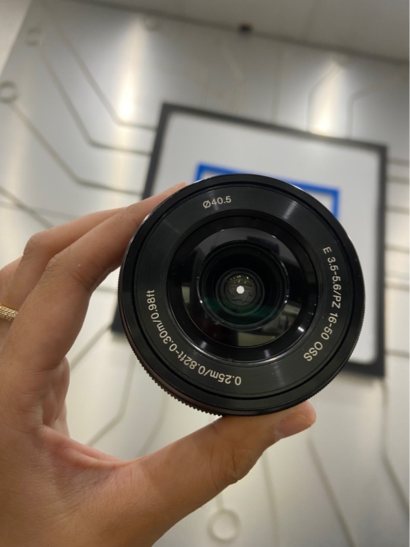 Lens Kit Sony 3.5-5.6/PZ 16-50mm OSS - Màu đen - Ngoại hình: 97% - Body