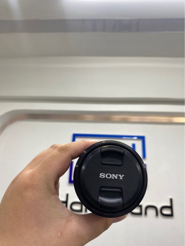 Lens kit Sony FE 28-70mm F3.5-5.6 OSS - Màu đen - Ngoại hình 97% - Body
