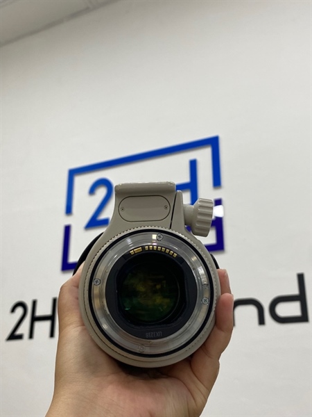 Lens máy ảnh Canon zoom zoom EF 70-200mm - 1:2.8L IS USM - Màu trắng - Ngoại hình 98% - Kèm fiter 2