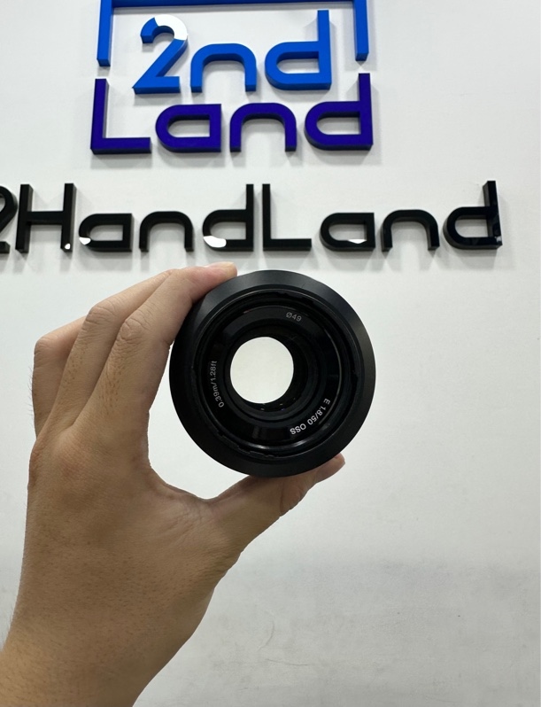 Lens máy ảnh Sony E 50mm F1.8 OSS - Màu đen - Ngoại hình 97% - Body