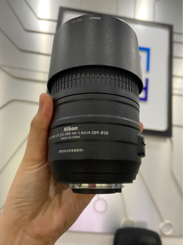 Lens Nikkon AF-S DX Nikkor 55-300mm - Màu đen - Ngoại hình: 97% - Bụi trong - Body