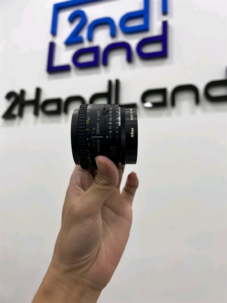 Lens Nikon AF Nikkor 50mm F/1.8D - Màu đen - Ngoại hình 98% - Bụi trong nhẹ - Body 1