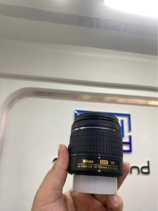 Lens Nikon AF-P DX NIKKOR 18-55mm f/3.5-5.6G VR - Màu đen - Ngoại hình 98% - Body