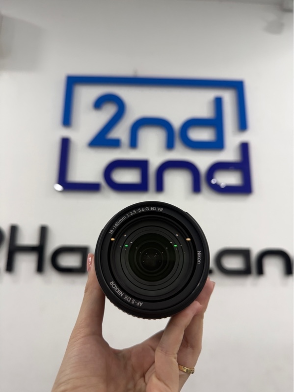 Lens Nikon AF-S DX Nikkor 18-140mm f/3.5-5.6G ED VR - Màu đen - Ngoại hình 98% - Body