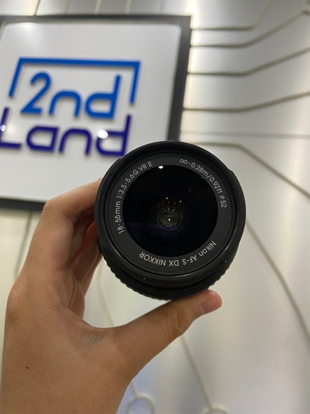 Lens Nikon AF-S DX Nikkor 18-55mm 1:3.5-5.6 VR II - Màu đen - Ngoại hình: 98% - Body