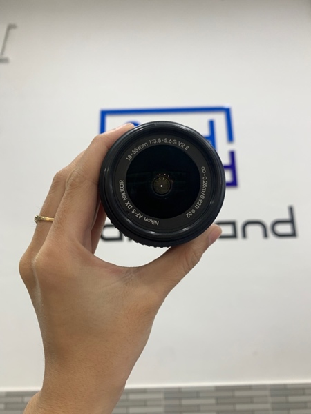 Lens Nikon AF-S DX Nikkor 18-55mm f/3.5-5.6G VR II- Màu đen - Ngoại hình: 97% - Body 2